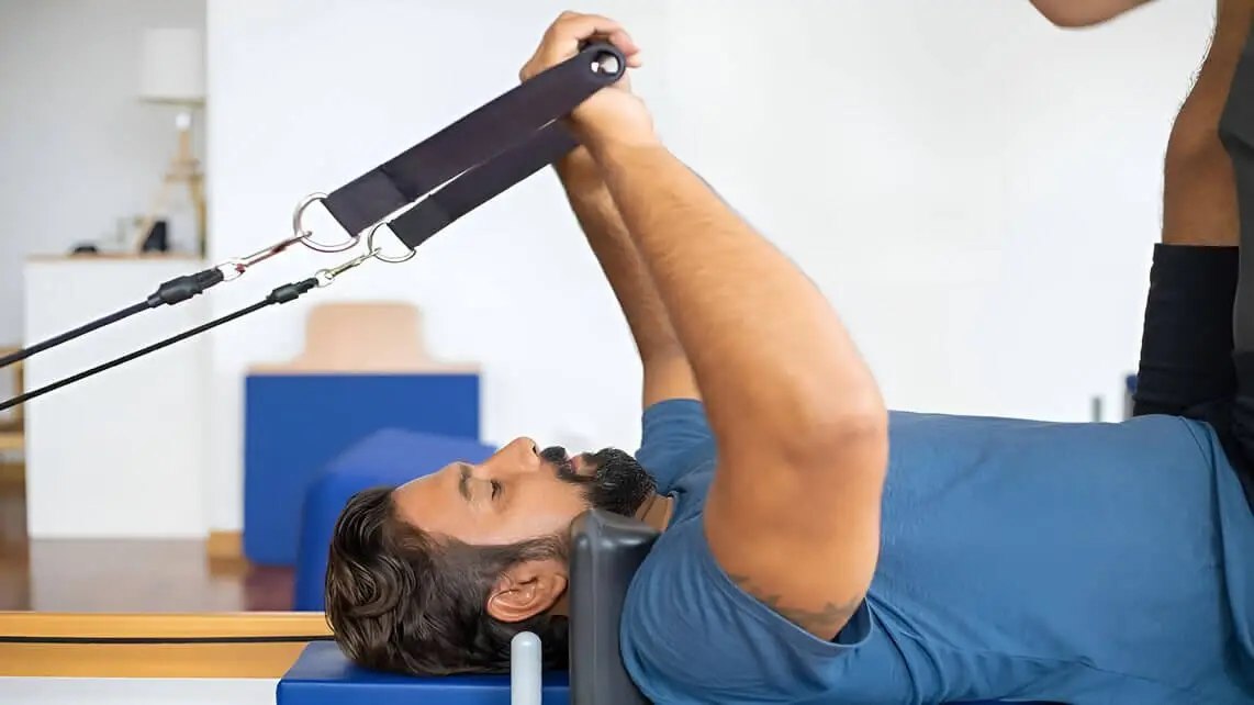 Pilates en la rehabilitación de lesiones deportivas